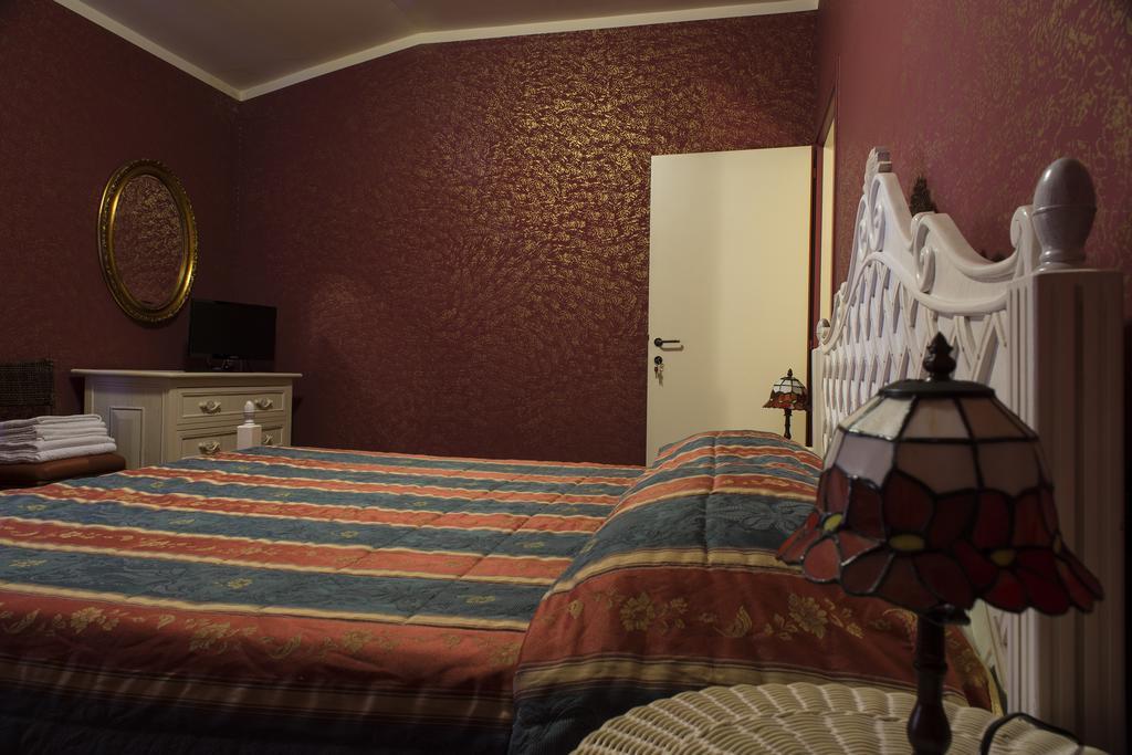 Bed and Breakfast Casale Simbeni Misano Adriatico Zimmer foto